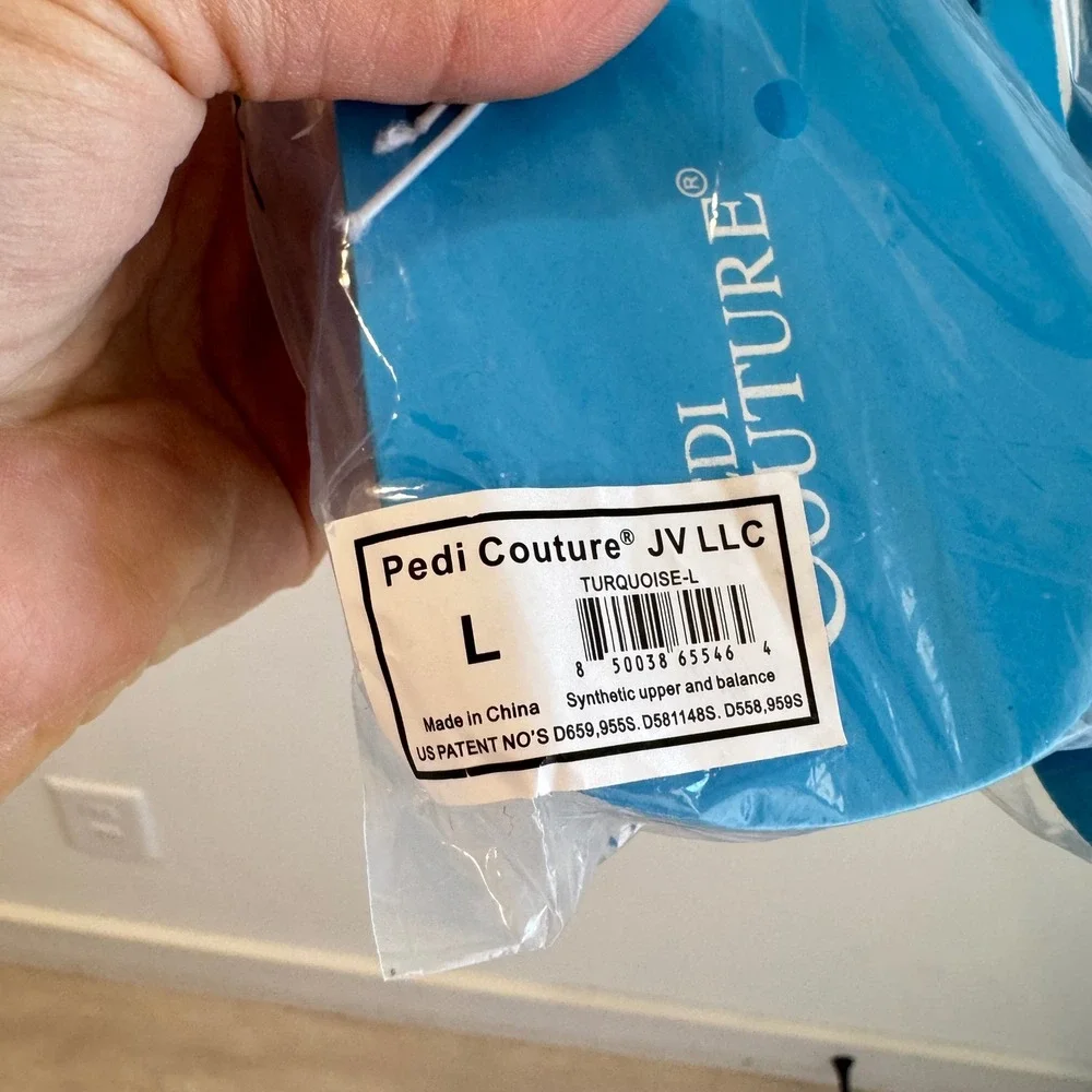NWT Pedi Couture‎ Pedicure Sandals Blue Toe Separator Flip Flops Size L 8.5-9.5